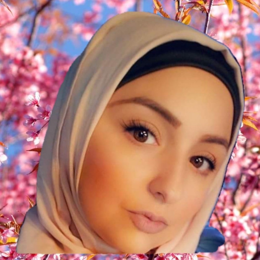 Meet your Posher, Reyna